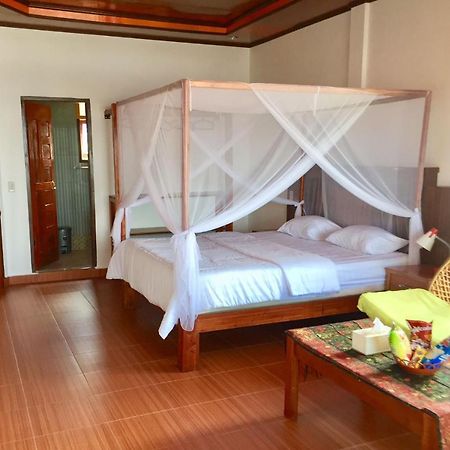 Bed and Breakfast Toba Sunset Tuk Tuk Exterior foto