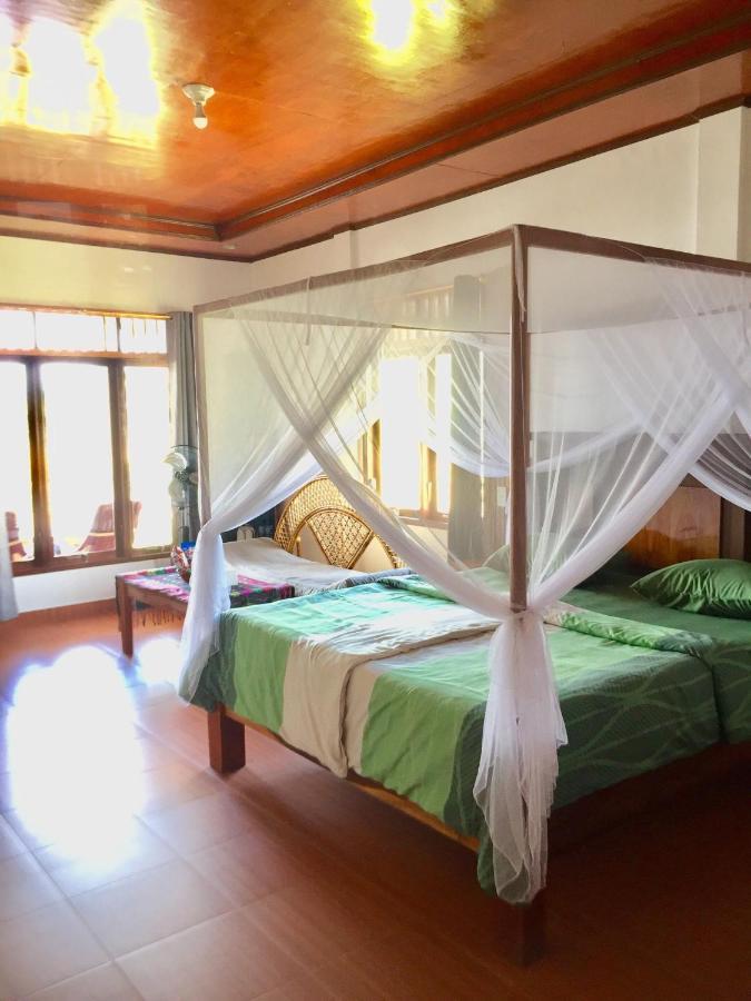 Bed and Breakfast Toba Sunset Tuk Tuk Exterior foto